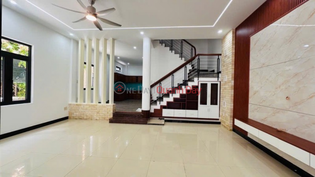 ► Corner of alley for cars, close to Tran Van Du street, 82m2, 6.5m wide, 2 solid floors, 8.x billion Sales Listings