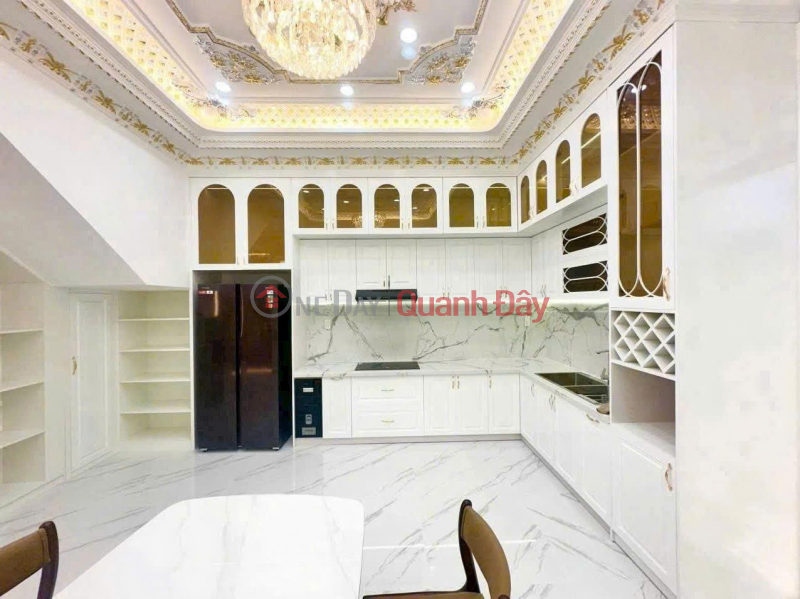 STUNNINGLY DESIGNED HOUSE, CAR-ACCESSIBLE ALLEY, DAO TONG NGUYEN STREET, 5X19M, 8.1 BILLION VND | Vietnam, Sales đ 8.1 Billion