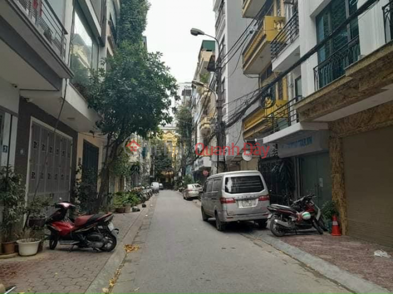 Mac Thai To - cars avoid, enter the house - 20m street surface - Lim wood furniture 50m2 5 floors mt4.1m price 16.7 billion Sales Listings