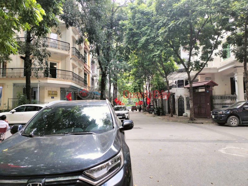 đ 32 Million/ month Villa for rent, corner lot, Xa La, 110m2 x 4 floors, restaurant business, coffee shop, training center