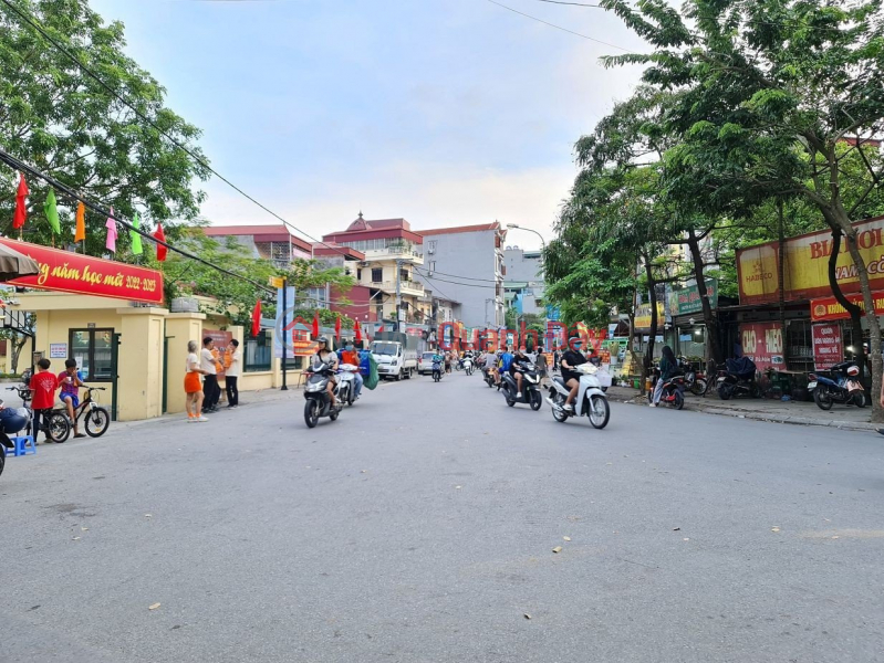 74m2 of land in Trau Quy, Gia Lam, Hanoi. Only 88tr.m2. Contact 0989894845 10m street good business. | Vietnam | Sales đ 7.6 Billion