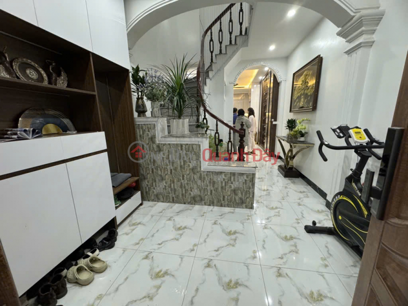 đ 11.7 Billion, Beautiful house - Good price - Nice location in Cau Giay - North, South Tu Liem, Hanoi