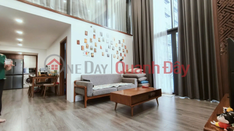 PENT STUDIO, LAC LONG QUAN, TAY HO, RARE 94M2 DUPLEX APARTMENT, BEAUTIFUL, CLASSY, FULL HIGH-CLASS FURNITURE. PRICE 9.7 BILLION _0