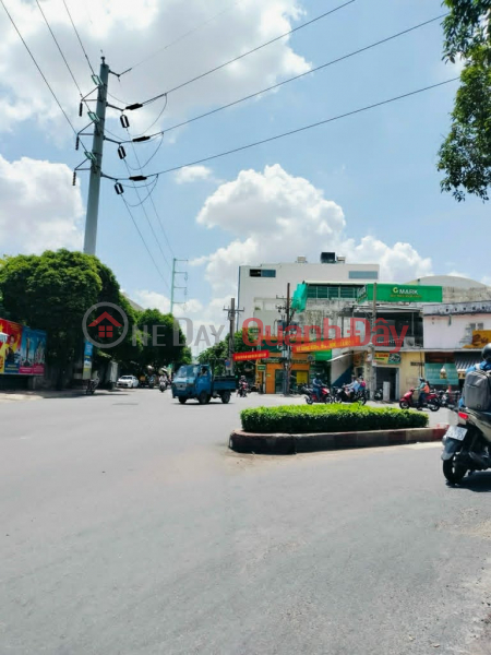 , Please Select | Residential, Sales Listings đ 4.3 Billion