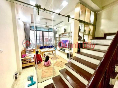 HOUSE FOR SALE IN LAC LONG QUAN TAY HO, CARS AVOID PARKING IN FRONT OF THE DOOR 9.4 BILLION _0