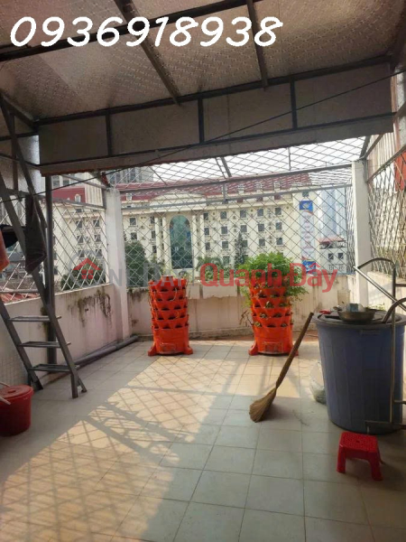 đ 20 tỷ 20 tỷ-phân lô ô tô vào nhà-rẻ nhất Quận Cầu Giấy