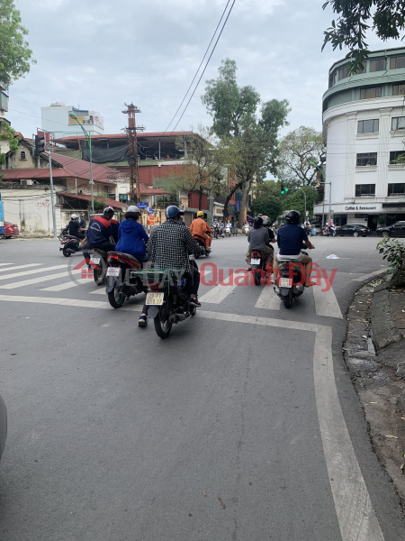 Property Search Vietnam | OneDay | Residential Sales Listings | Super rare corner lot on Ba Dinh street, 100m x 4 floors, 16m frontage, 2-way car, full residential area