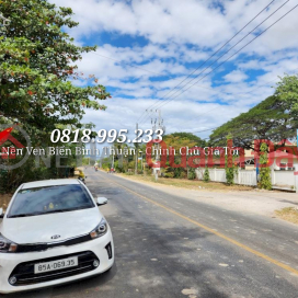 Binh Thuan Coastal Land Lot for Sale 105m2 29m Road Opposite School Suitable for Business Investment _0