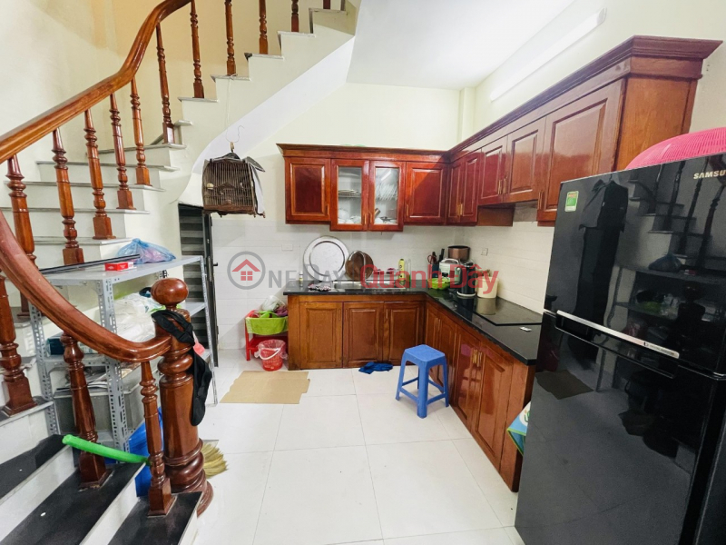 House for sale in Cua Dong Hoan Kiem, 33m x 3 floors, square windows Sales Listings