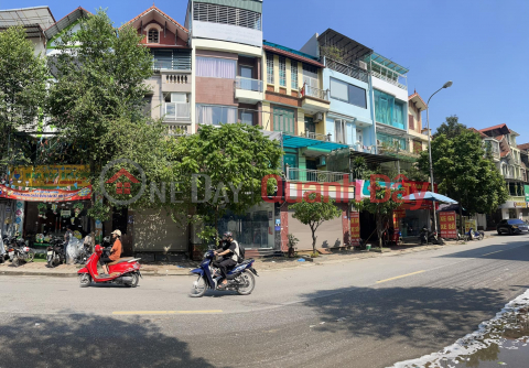 HOUSE FOR SALE ON CHIEN THANG STREET, HA DONG - 83M2, 5 FLOORS - SIDEWALK FOR BUSINESS - ABOVE 20 BILLION _0