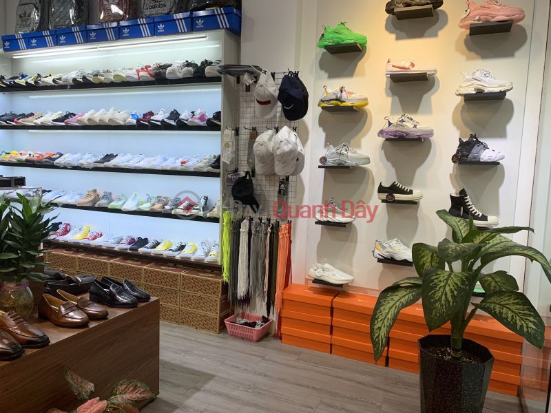 Property Search Vietnam | OneDay | Retail Rental Listings, I have a job at home, so I'm going to transfer the shop related clothes