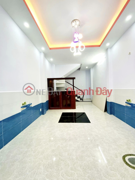 đ 4.95 Billion 40m2 PHAN DINH PHUNG Alley 96\\/- BEAUTIFUL NEW 3 FLOORS - CLOSE TO Thong Auto Alley Price 4 billion 950