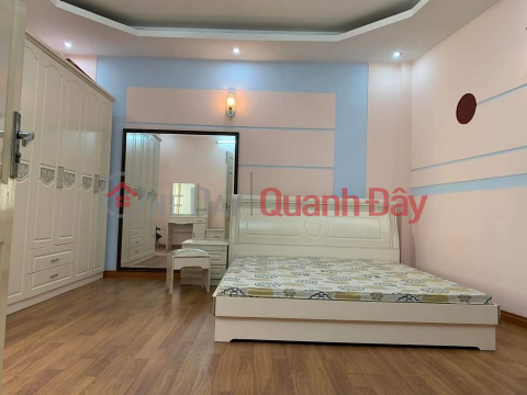 House for sale on Chinh Kinh street located in the center of Hanoi 3 steps to the street is extremely convenient. _0