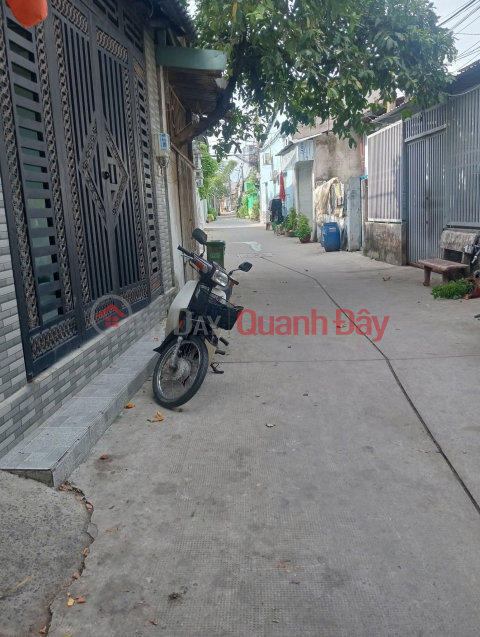 Beautiful house in District 12 - 70m from Le Van Khuong Street - Alley allows car parking in front of the house - Near Metro - Just over 4 billion VND _0