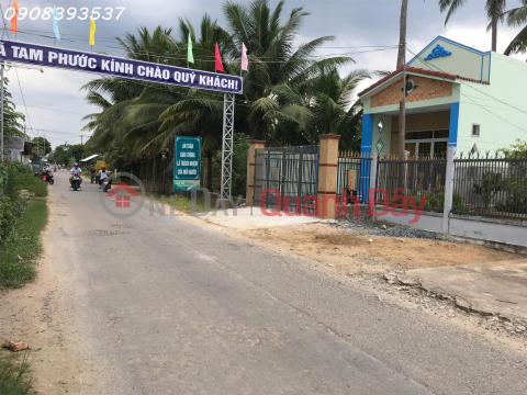 WHOLE HOUSE FOR RENT, FRONTAGE IN BEN TRE CITY _0