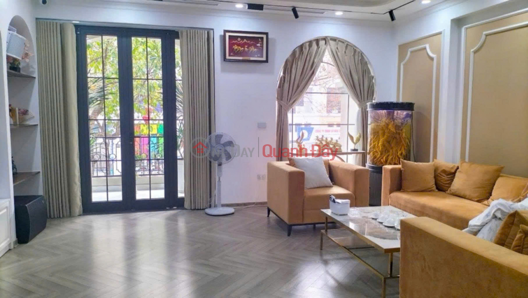 HOUSE FOR SALE ON NGUYEN VAN HUYEN, DIVIDED LOT, CAR ACCESS, FOR BUSINESS, 48M2 WIDE FRONTAGE, PRICE ONLY 16 BILLION Sales Listings