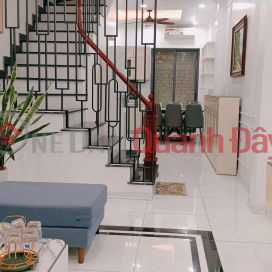 BÁN NHÀ NGỌC LÂM, LONG BIÊN, GẦN BẾN XE, TRƯỜNG HỌC, CHỢ, NHÀ PHÂN LÔ, Ô TÔ TRÁNH, FULL NỘI THẤT. _0