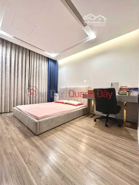 High-floor apartment for sale at Ngoc Khanh Plaza apartment with lake view, No. 1 Pham Huy Thong, Ba Dinh, Hanoi. _0
