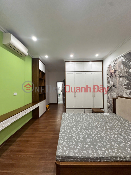 đ 10,3 tỷ, DUY NHẤT 1 CĂN NHÀ MẶT PHỐ HUỲNH THÚC KHÁNG - HÀ ĐÔNG Diện tích: 35m² x 4 tầng Giá: 10.3 tỷ lh 0817606560