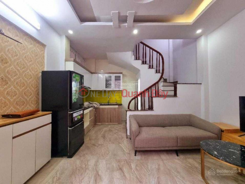 ĐẸP ! NHÀ RIÊNG PHẠM VĂN ĐỒNG 40M2 XÂY 5 TẦNG GIÁ CHỈ NHỈNH 5 TỶ . | Việt Nam | Bán | đ 5 tỷ