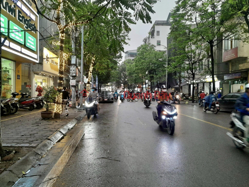Property Search Vietnam | OneDay | Residential Sales Listings | Duong Van Be Street, 26m2, 4T, 7.7 billion, wide sidewalk, busy business 0977097287