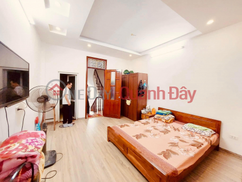 House for sale on Nguyen Luong Bang 35m2 x 5T, 4.1m area, price 5.15 billion _0