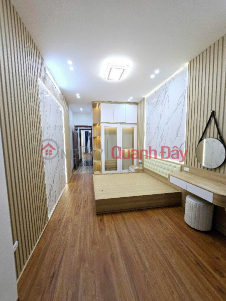 Property Search Vietnam | OneDay | Residential Sales Listings House for sale on Hoang Cau Street, Two-sided house, near the lake, 57mx5T, Price: 10.5 billion, Contact: 0396935190.