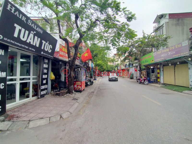 CORNER LOT OF HOANG THE THIEN STREET - SAI DONG - CAR ENTRY ALWAY - A FEW STEPS TO THE STREET - Sales Listings