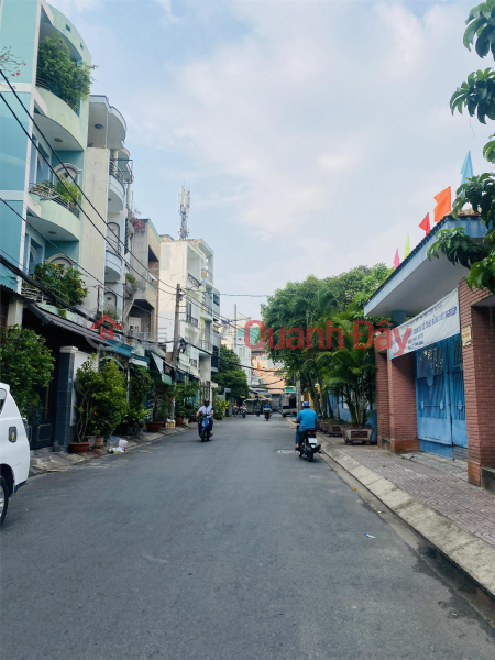 đ 8.5 Billion **House for sale in Lac Long Quan, Ward 8, Tan Binh; 4x17 - 4 floors