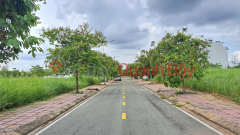 Lô góc KDC Bộ Công An, Phạm Hữu Lầu, 81 triệu/m, cạnh sông _0