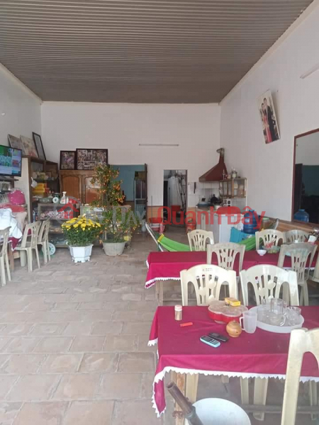 The owner urgently needs to sell the house in front of Lam Son town, Tho Xuan district, Thanh Hoa province. Sales Listings