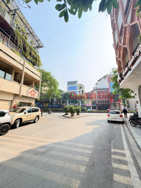 Duy nhất 1 căn ! chỉ nhỉnh 3 tỷ nhà c4 Nguyễn Văn Cừ, oto gần, sổ đỏ cất két. _0