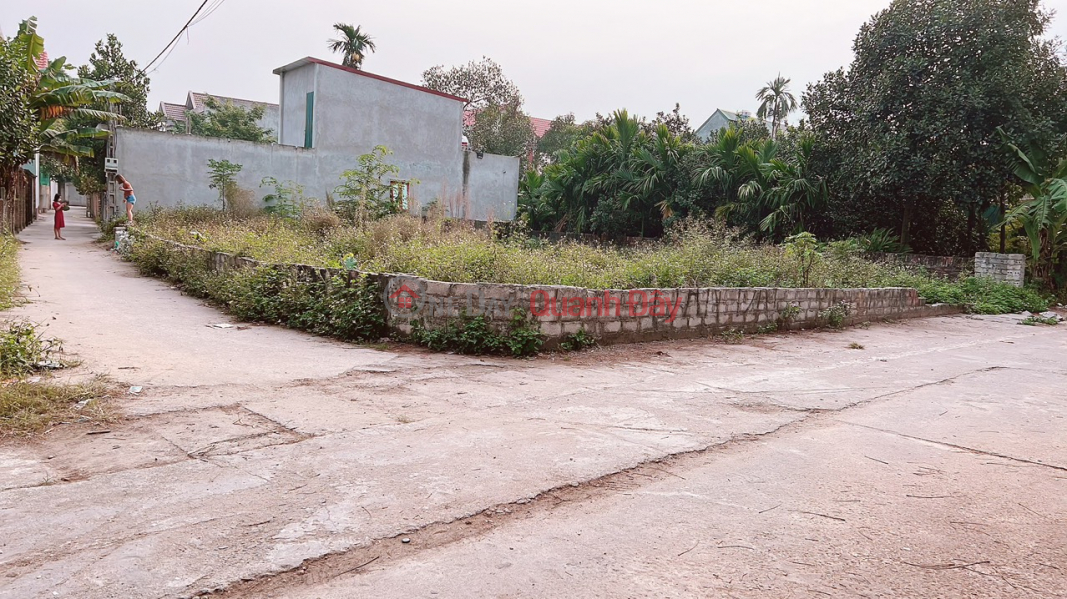 ADDITIONAL 1.5 BILLION TO BUY 85M CORNER BOX OPPOSITE PRIMARY SCHOOL GATE, 3 CARS AVOIDING LAND IN FRONT. NEED TO SELL URGENTLY. CONTACT NOW, Vietnam, Sales | ₫ 1.53 Billion