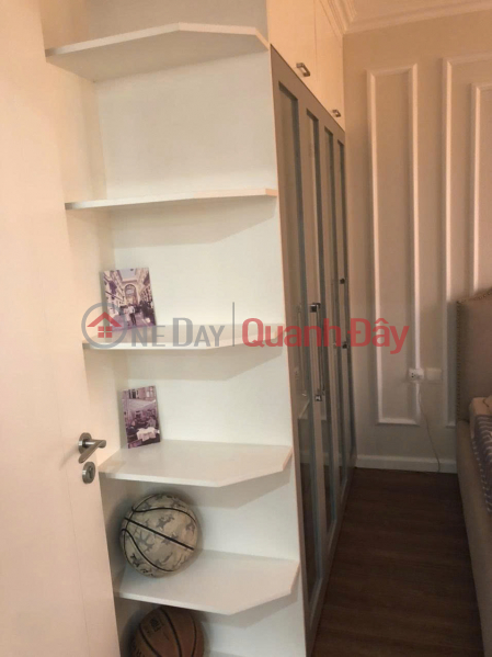 3-bedroom apartment in Vinhomes D'Capitale C7 with a balcony overlooking the beautiful lake, at an affordable price! Vietnam Rental đ 28 Million/ month