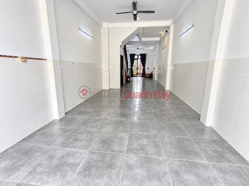 Property Search Vietnam | OneDay | Residential, Rental Listings | Commercial storefront for rent in Tan Quy, 80m², 4 floors - 28 million VND - near AEON Mall and Tan Huong Market.