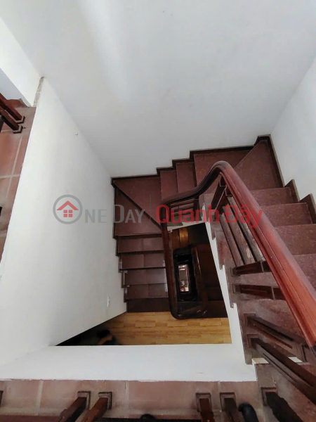 đ 16 tỷ Hàng hiếm tại PHỐ DỊCH VỌNG CẦU GIẤY 60m 5 tầng THANG MÁY giá 13.5 tỷ, Dòng Tiền.