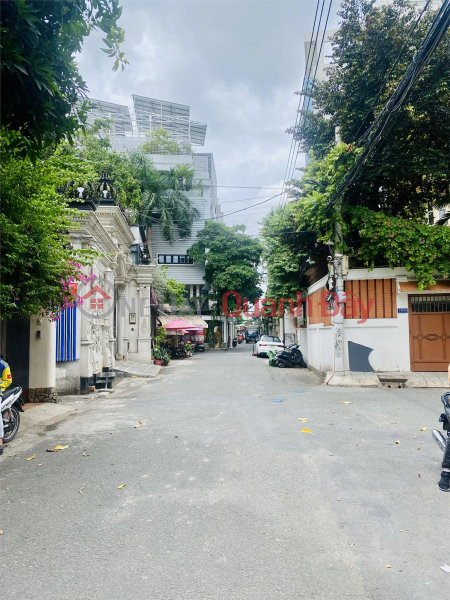 đ 15.48 Billion | **House for sale in Ward 3, Tan Binh, Pham Van Hai Street, 8.4x13; beautiful rear expansion