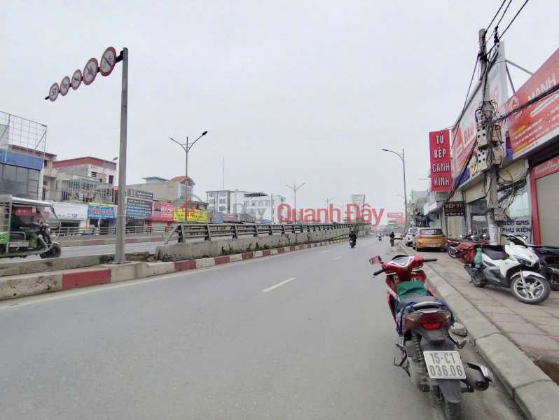 Bán nhà Mặt đường Nguyễn Bỉnh Khiêm - gần Cầu Lạch Tray- 76m 2.5 tầng, giá 9.7 tỉ Niêm yết bán