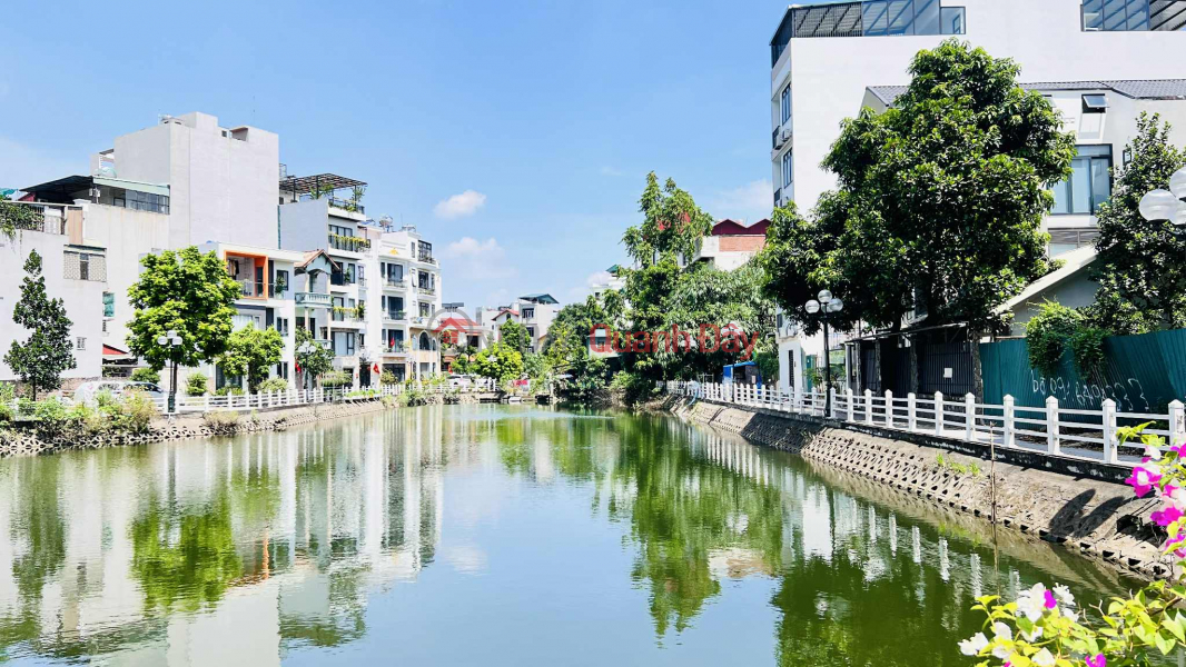 đ 62 Billion | Hong Tien garden villa, 400m x 4 floors, 11m frontage, car access, full residential land