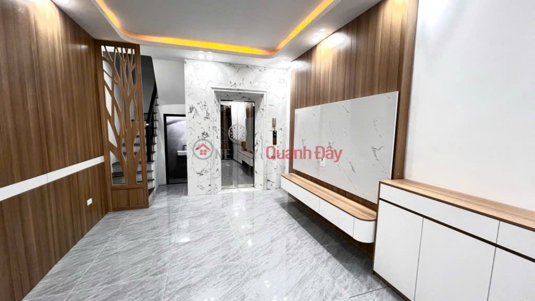 Property Search Vietnam | OneDay | Nhà ở, Niêm yết bán Bán nhà Phố Giảng Võ, Năm Tầng Thang Máy, Ba Gác Đỗ Cửa, 41mx5T, Giá: 10.1 Tỷ, Lh: 0396935190.