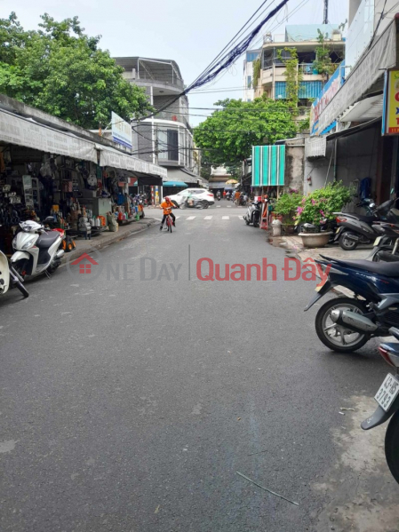 ► Corner Lot with 2 Frontages in the Center of Da Nang Market Street, Great Business | Vietnam Sales | đ 12.9 Billion