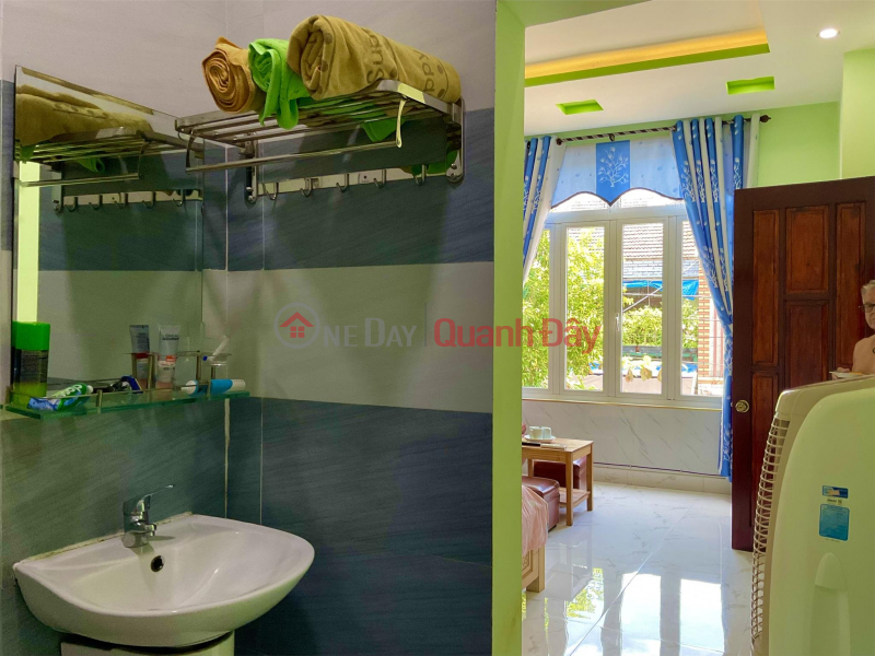 CHÍNH CHỦ BÁN NHANH Homestay Mặt Tiền Vị Trí Trung Tâm TP Hội An - Quảng Nam Việt Nam | Bán | đ 16,2 tỷ