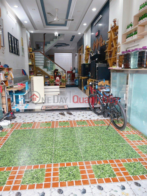 OWNER NEEDS TO SELL HOUSE QUICKLY - GOOD PRICE In Go Vap District, HCMC _0