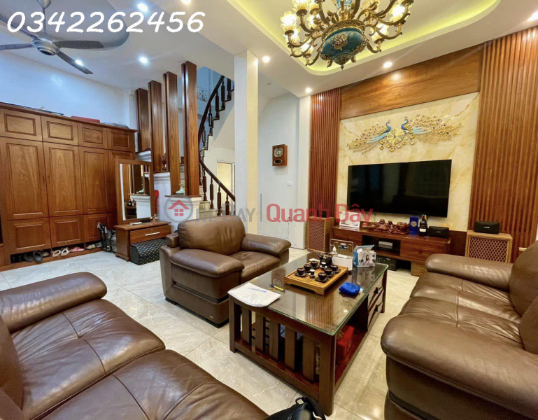 Beautiful House for Sale, Thai Thinh, Dong Da, Car Lane, Area 40m2, 5 Floors Fully Furnished, Price 8 Billion. Sales Listings