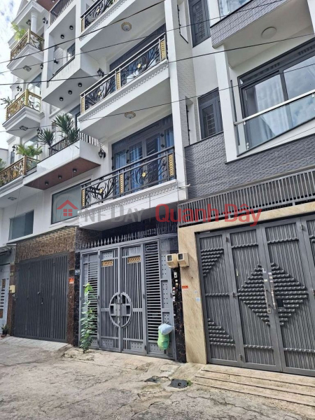 Land 4.7 after 7.3 x 20 alleys 5m 1\\/ 8th Street, near Nguyen Du school 5.4 billion VND Sales Listings