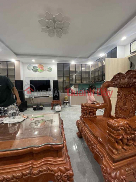 , Please Select | Residential | Sales Listings | đ 14.3 Billion
