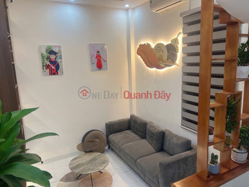 Bán nhà Phùng Hưng, Hà Đông - 49m -Nhà dân xây -Full nội thất 5,8 tỷ Niêm yết bán