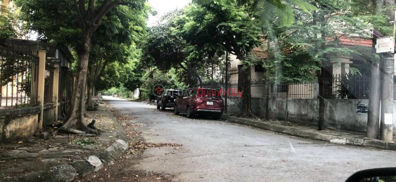 The owner offers to sell 5 adjacent plots of land in Thien Loi with full amenities right next to AEONMALL LE CHAN Sales Listings