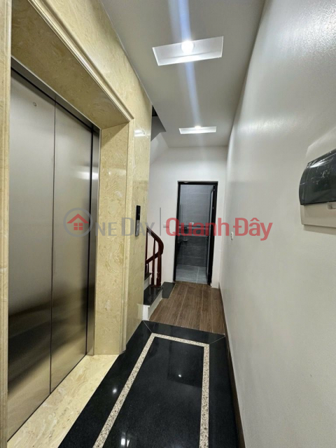 bán nhà La Thành 40m 5 tầng thang máy, 20m ra ô tô đỗ chỉ 12,2 tỷ _0
