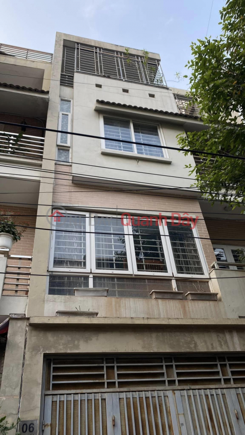 HOUSE FOR SALE IN HOANG HOA THAM, BA DINH - THROUGH ALLEY, FOR BUSINESS, NEAR WEST LAKE - 70M5 FLOOR 11.9 BILLION _0